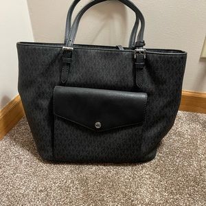 Michael Kors Large Jet set With pocket